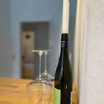 Strauss #eins 1,5 Zi Bs-oestliches Ringgebiet *